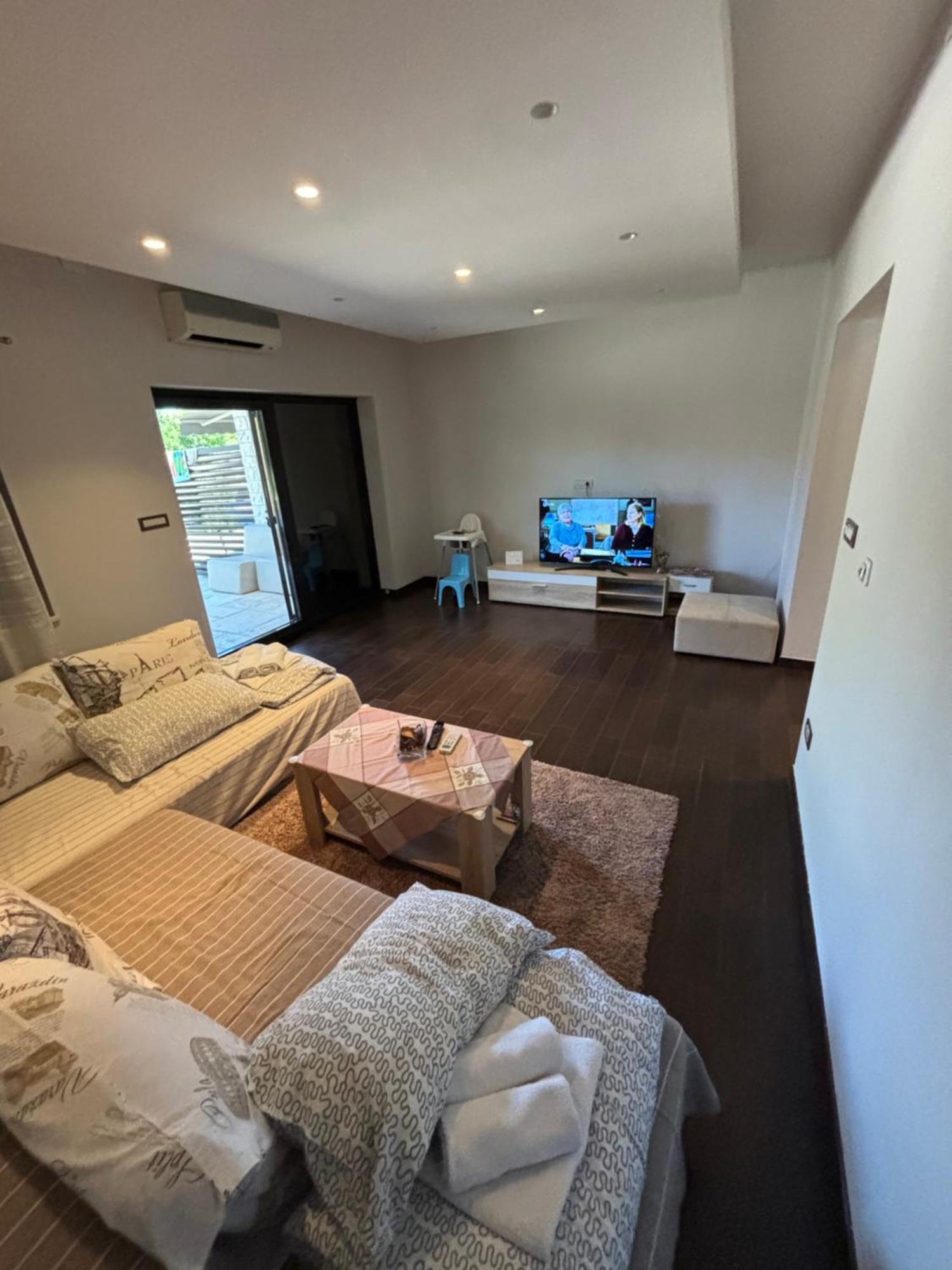 Apartment Verano 니바이스 외부 사진